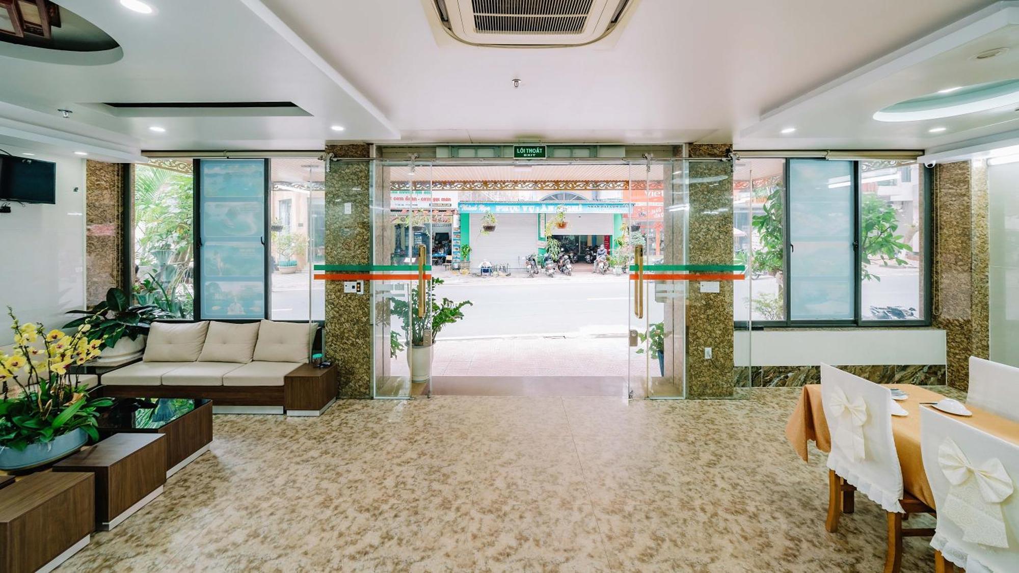 Phuong Dong Hotel Dong Khe Sau Kültér fotó